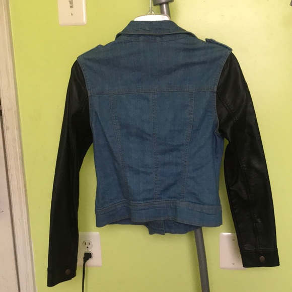 Denim jacket with leather sleeves - Picture 2 of 2